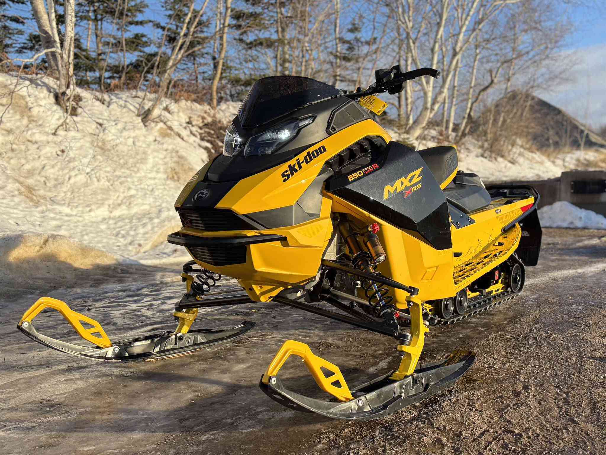 2024 Ski Doo MXZ X RS 850 E-Tec  Comp Image 2