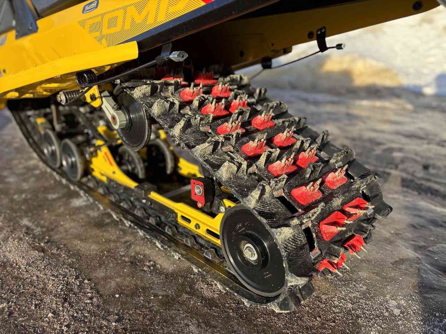 2024 Ski Doo MXZ X RS 850 E-Tec  Comp Image 5