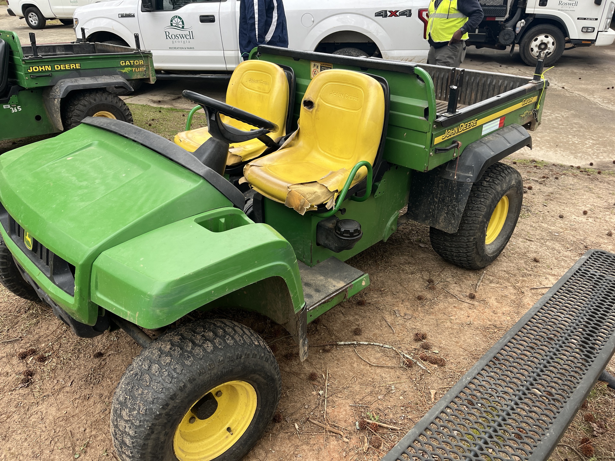 2007 John Deere TURF TX 4X2 Image 1