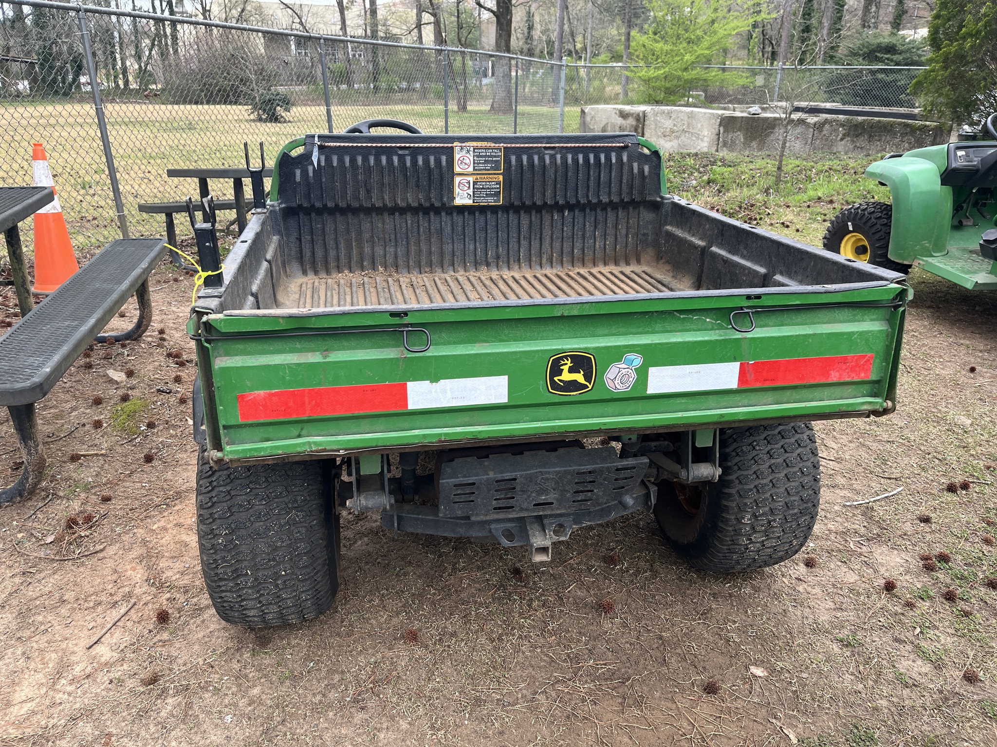 2007 John Deere TURF TX 4X2 Image 3