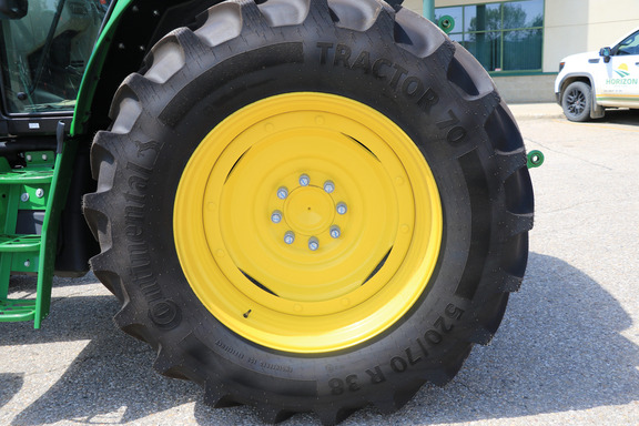 Used 2023 John Deere 6130M Utility Tractors at Horizon Ag & Turf in Edmonton West, AB - Photo8