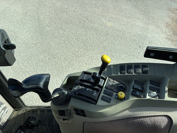 2015 John Deere 3046R (18th thumbnail)
