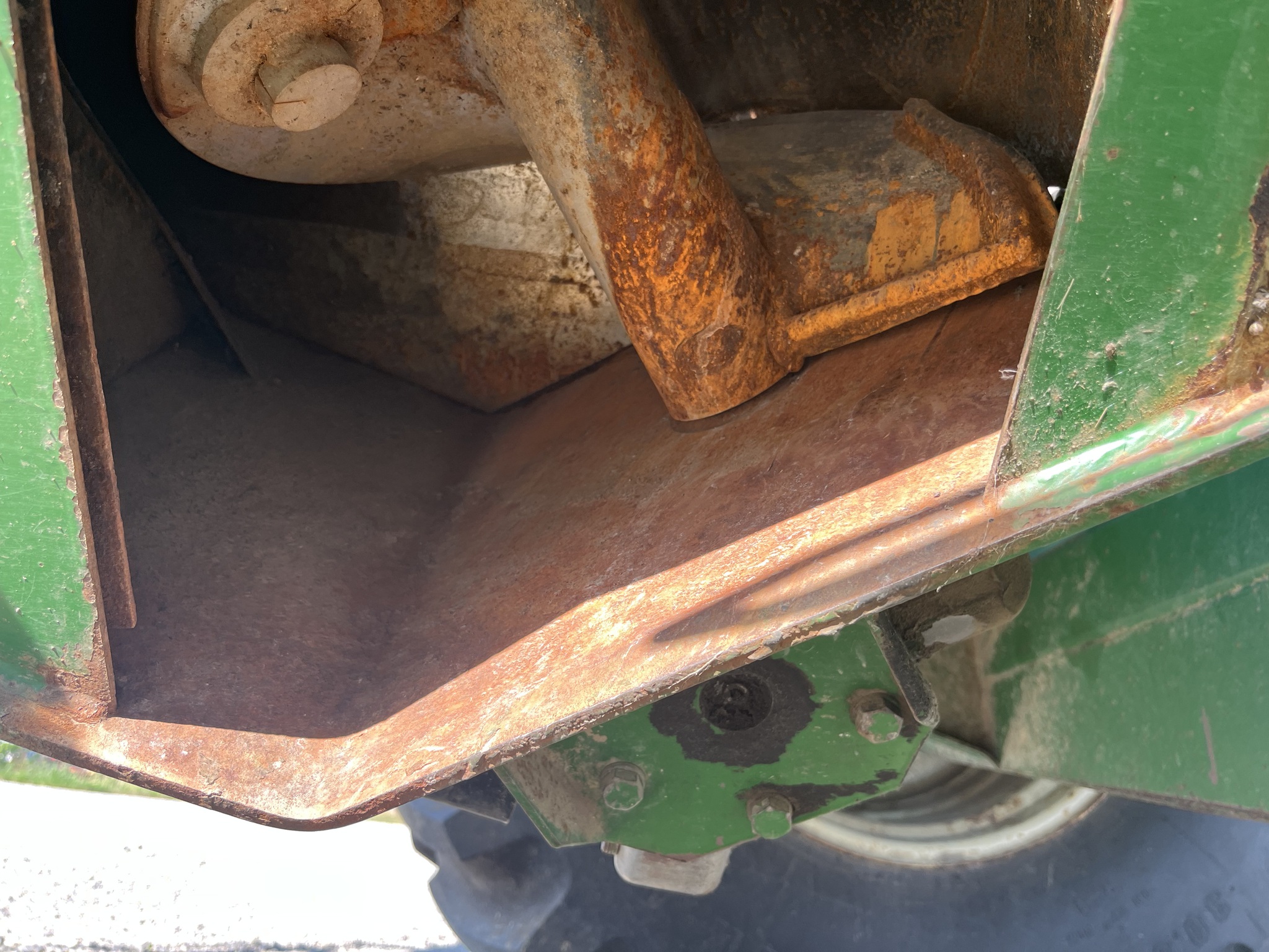1998 J&M 750-14 Image 16