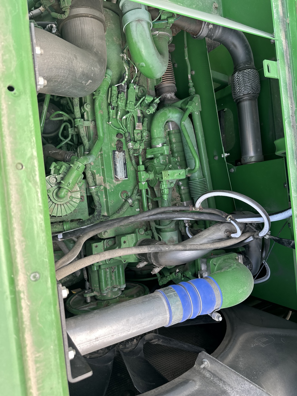 2014 John Deere S670 Image 20