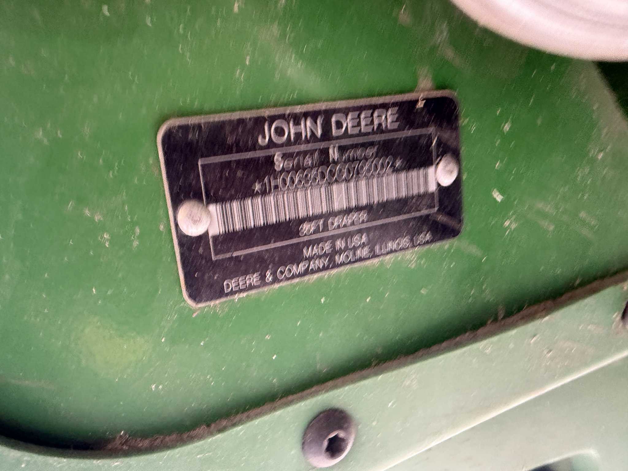 2014 John Deere S670 Image 27