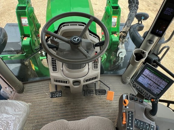 2022 John Deere 6R 130 Photo 14