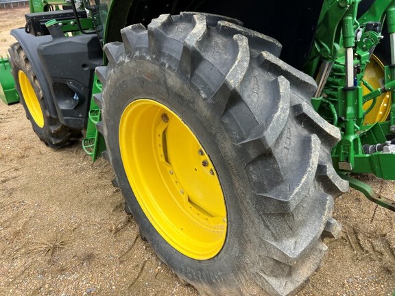 2022 John Deere 6R 130 Photo 29