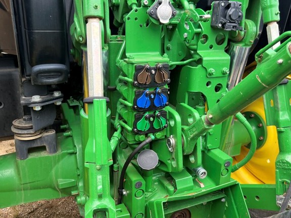 2022 John Deere 6R 130 Photo 25