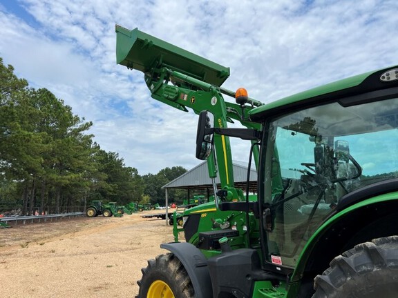 2022 John Deere 6R 130 Photo 37