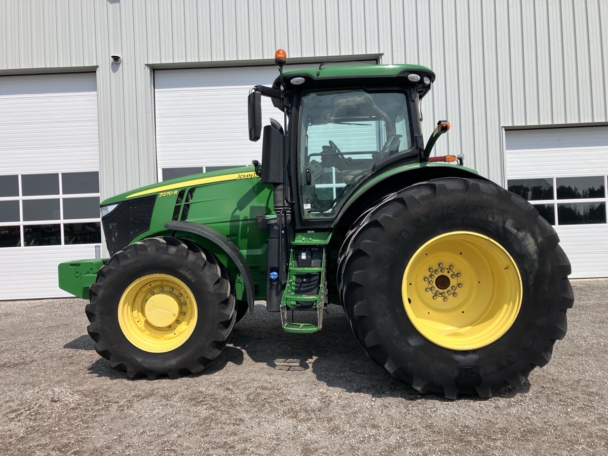 2018 John Deere 7270R Image 1