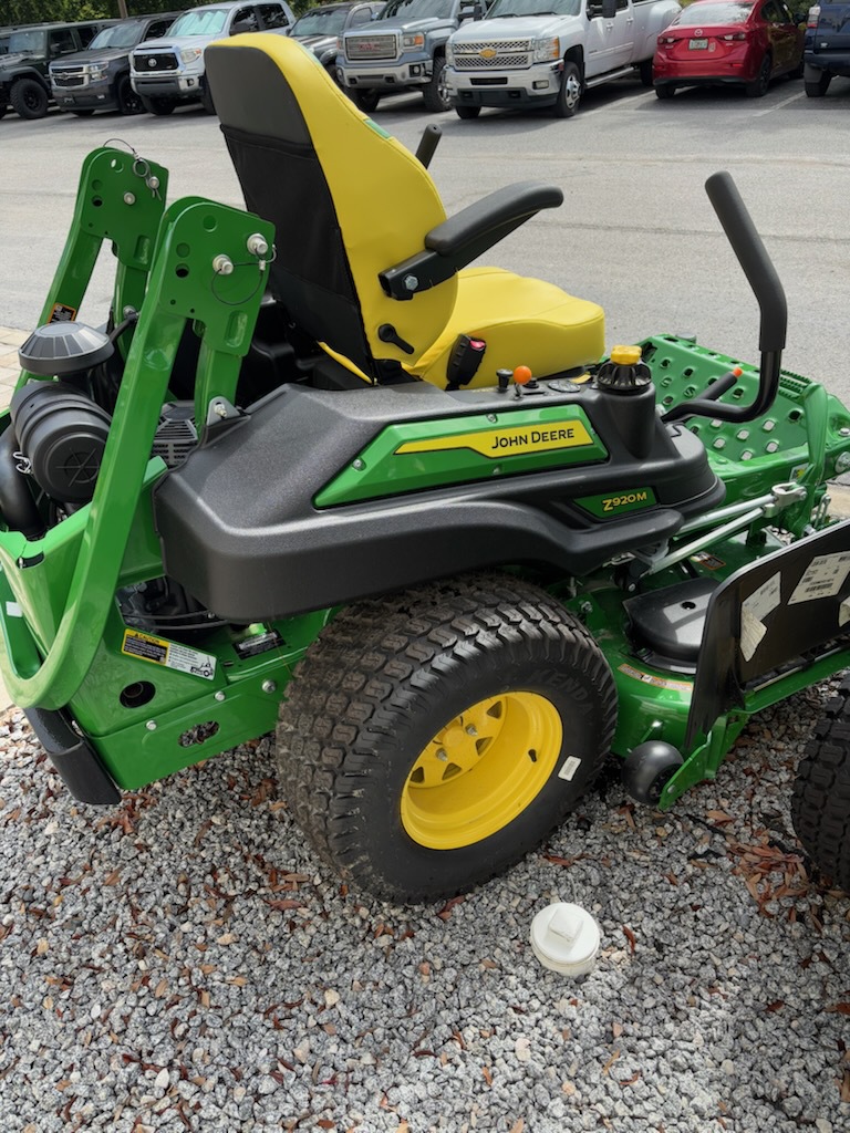 2025 John Deere JOHN DEERE 2025 BRAND NEW Z920 Image 2