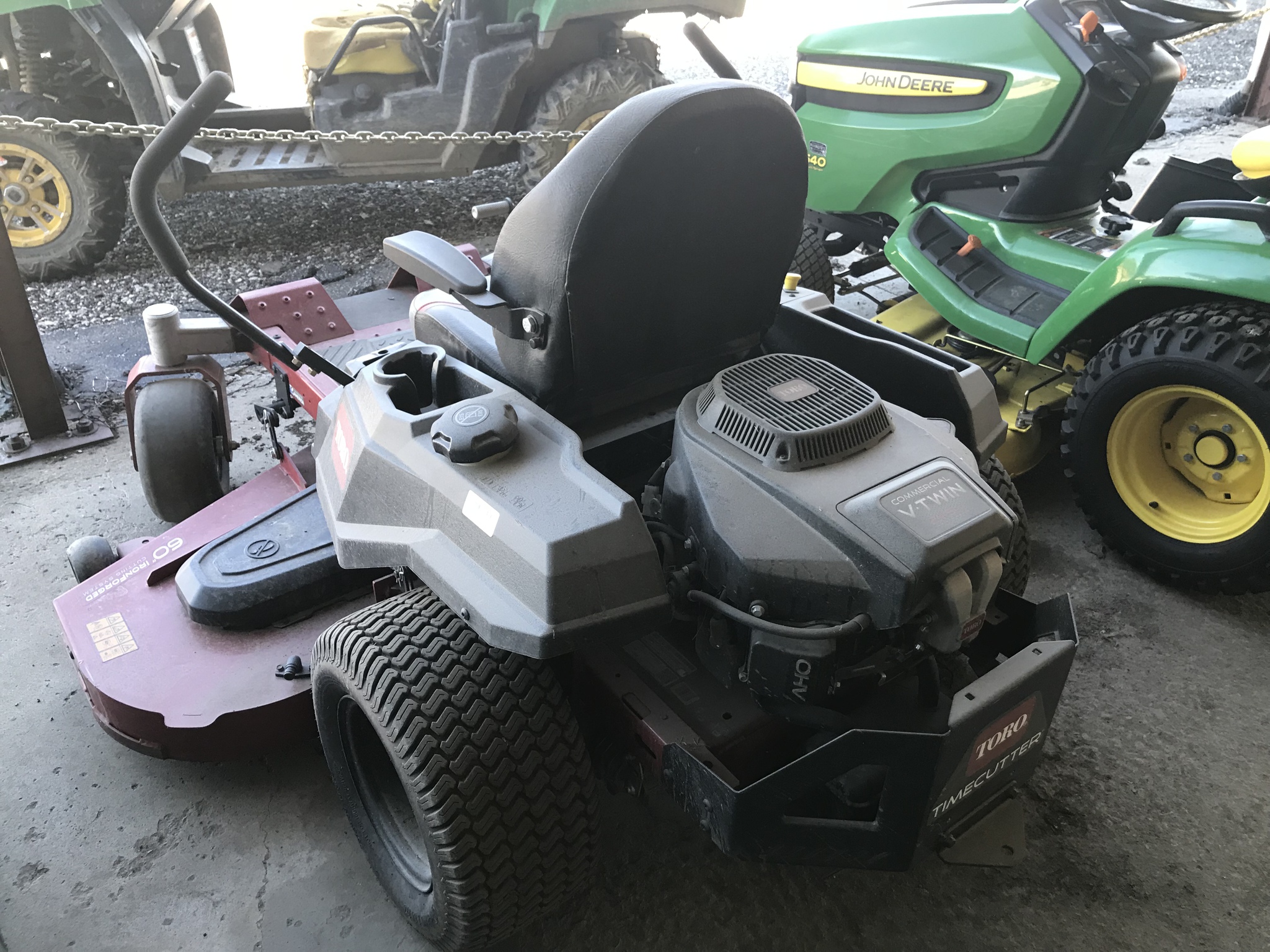 2022 Toro 75760 TimeCutter 60 Image 1