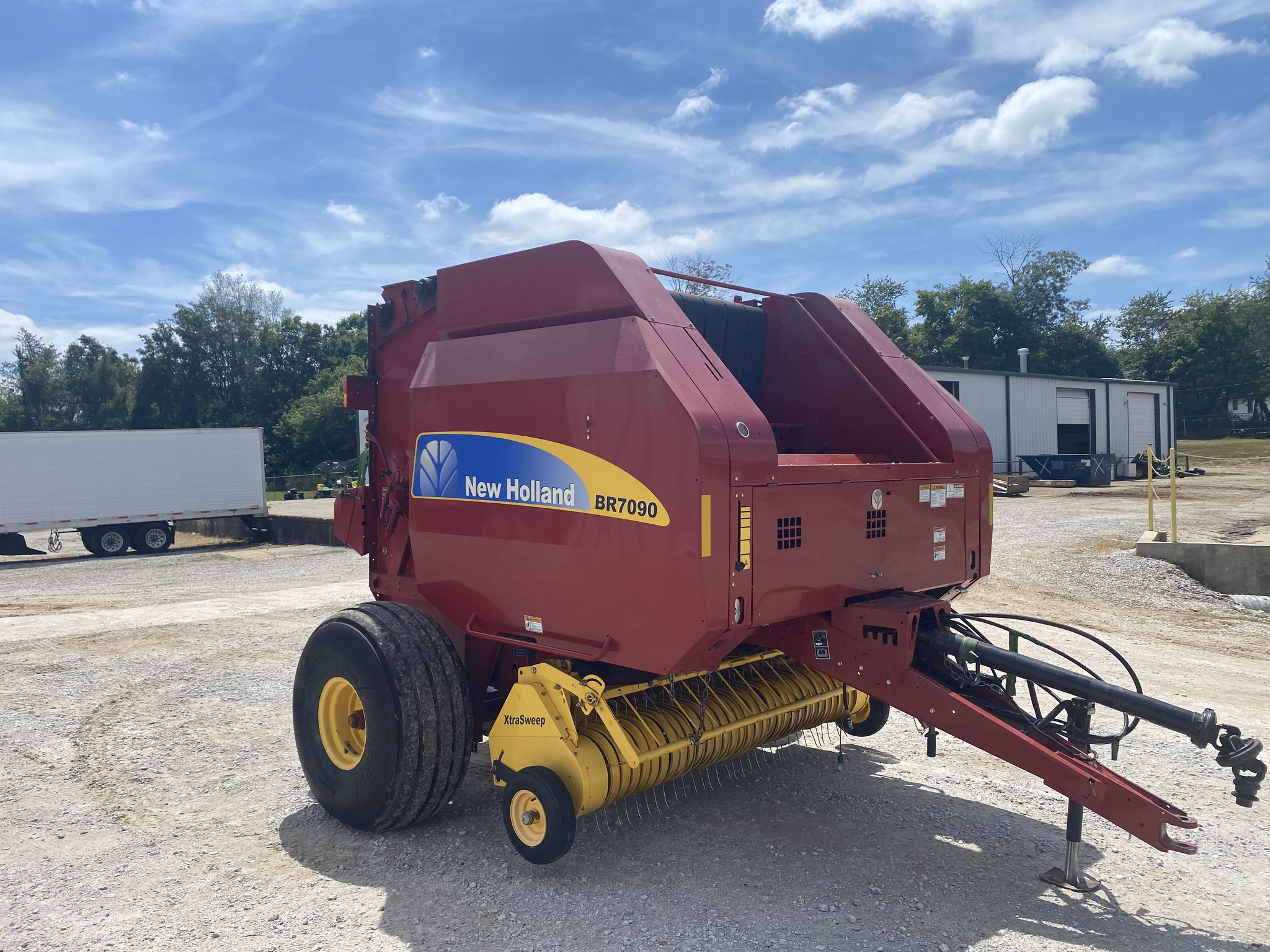  2012 New Holland BR7090 at Heritage Tractor in Harrison, AR