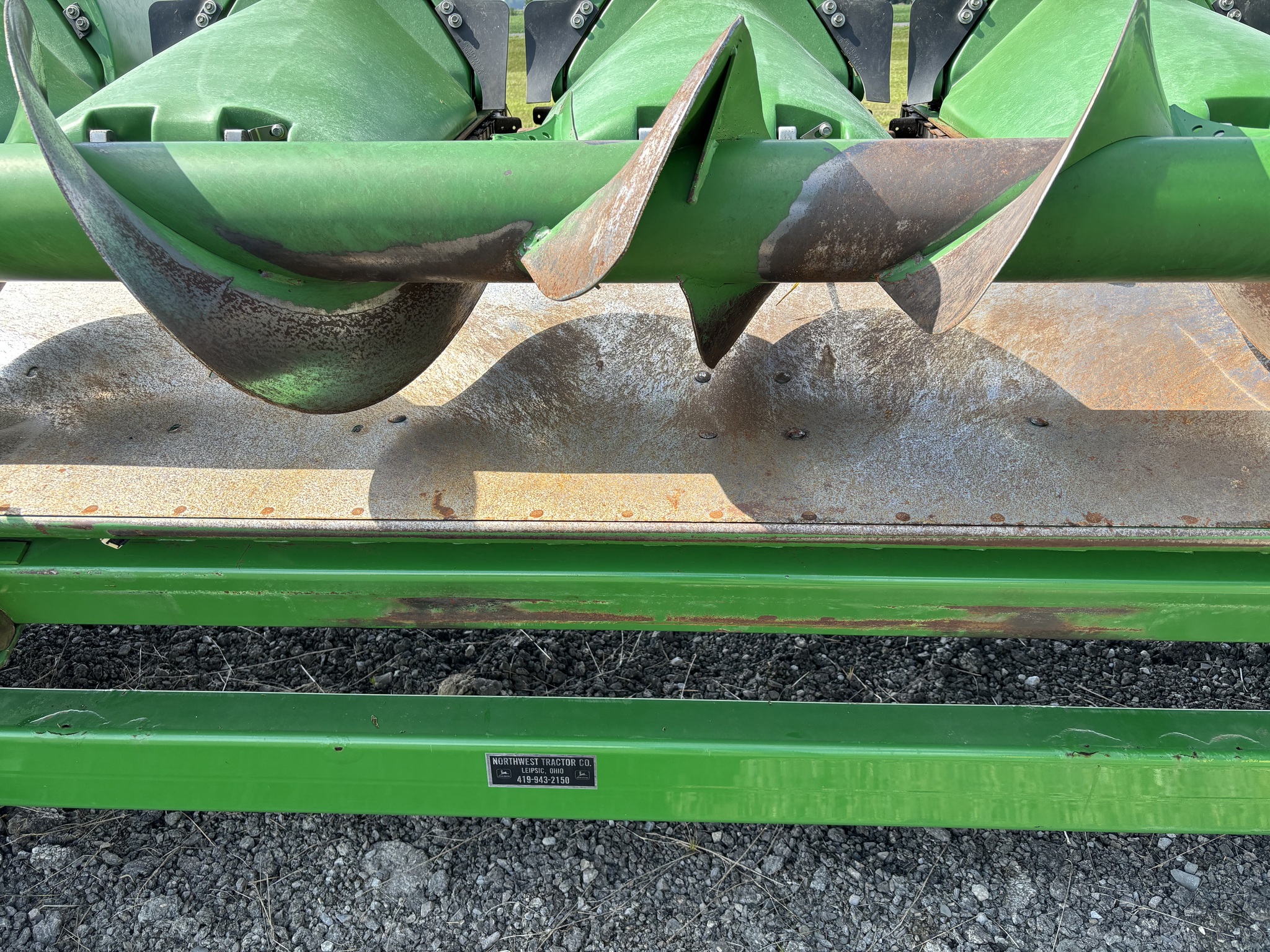 2010 John Deere 608C Image 10