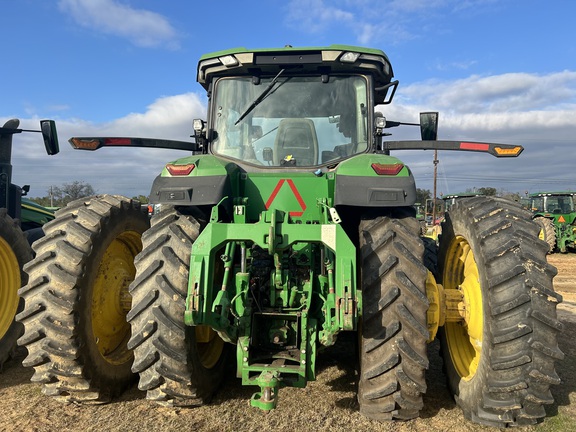 2020 John Deere 8R 310 Photo 4