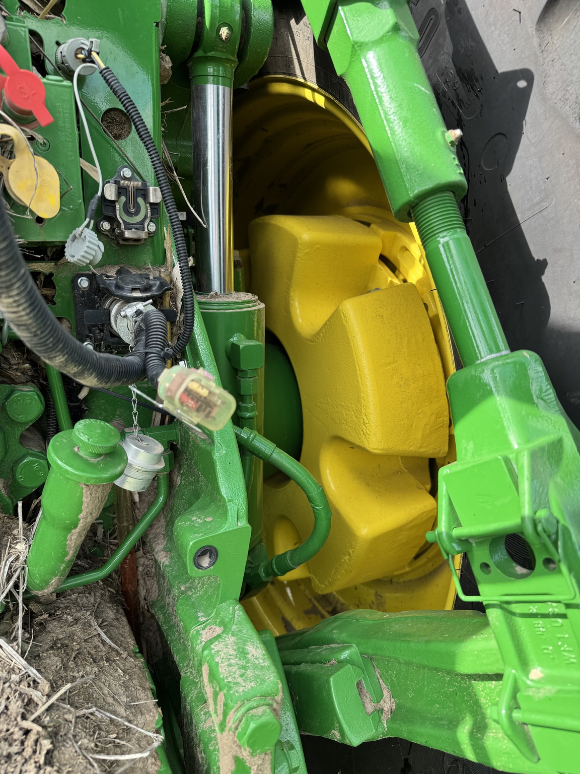 2024 John Deere 8R 370 Image 15