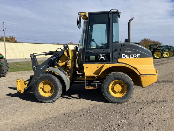 2018 John Deere 244K-II - Photo8