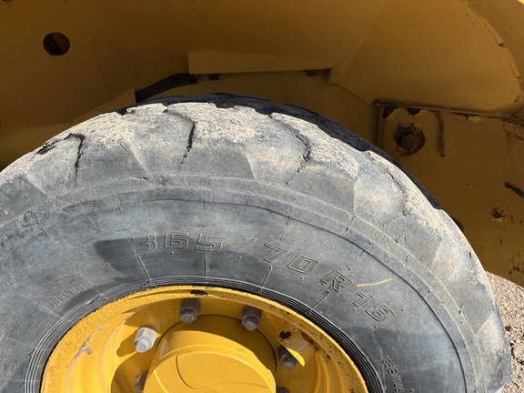 2018 John Deere 244K-II - Photo19