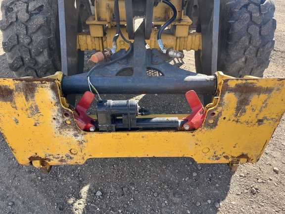 2018 John Deere 244K-II - Photo23