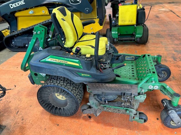 2021 John Deere Z920M Photo 2