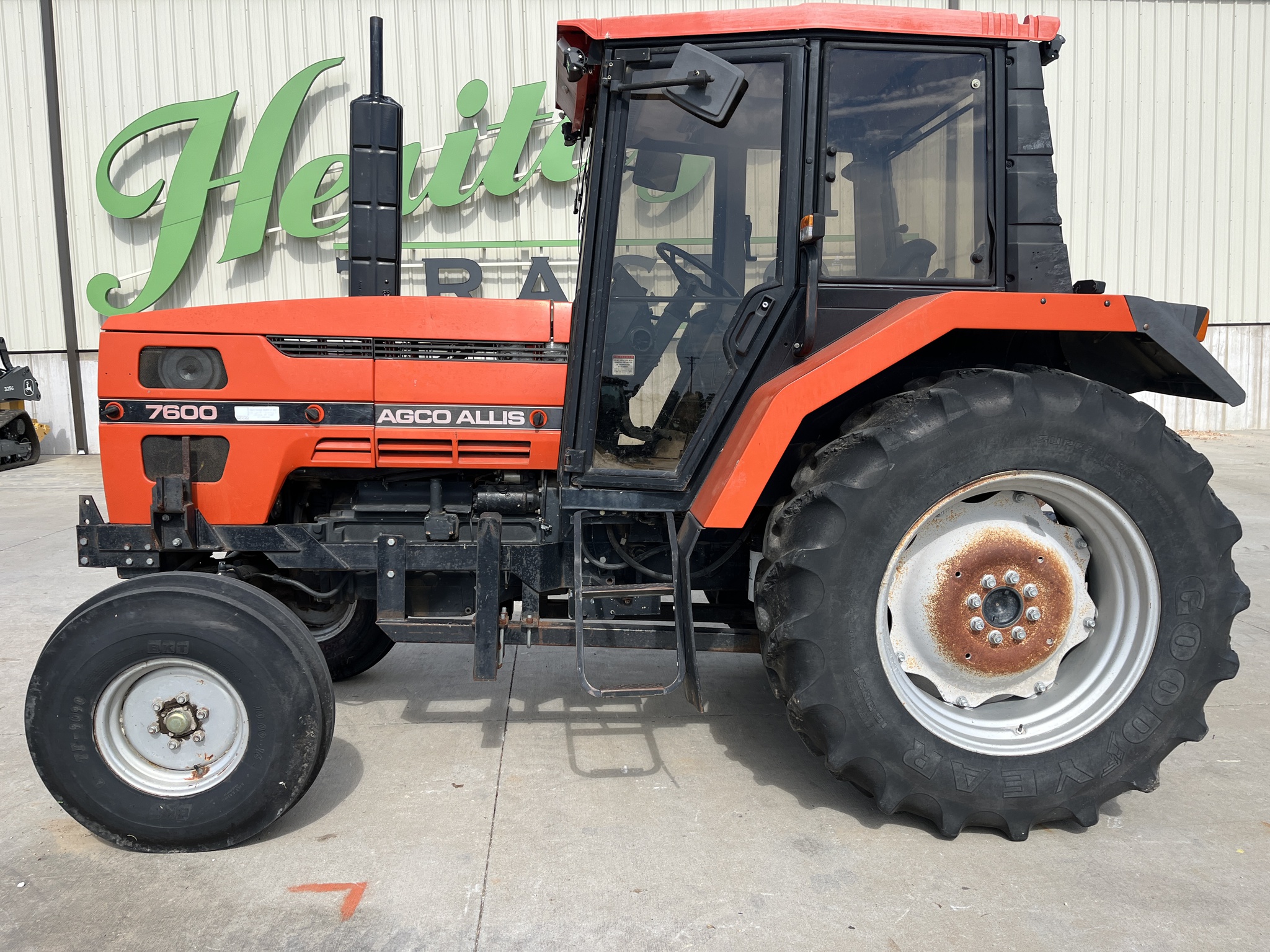  1996 Allis-Chalmers 7600 at Heritage Tractor in Rogersville, MO