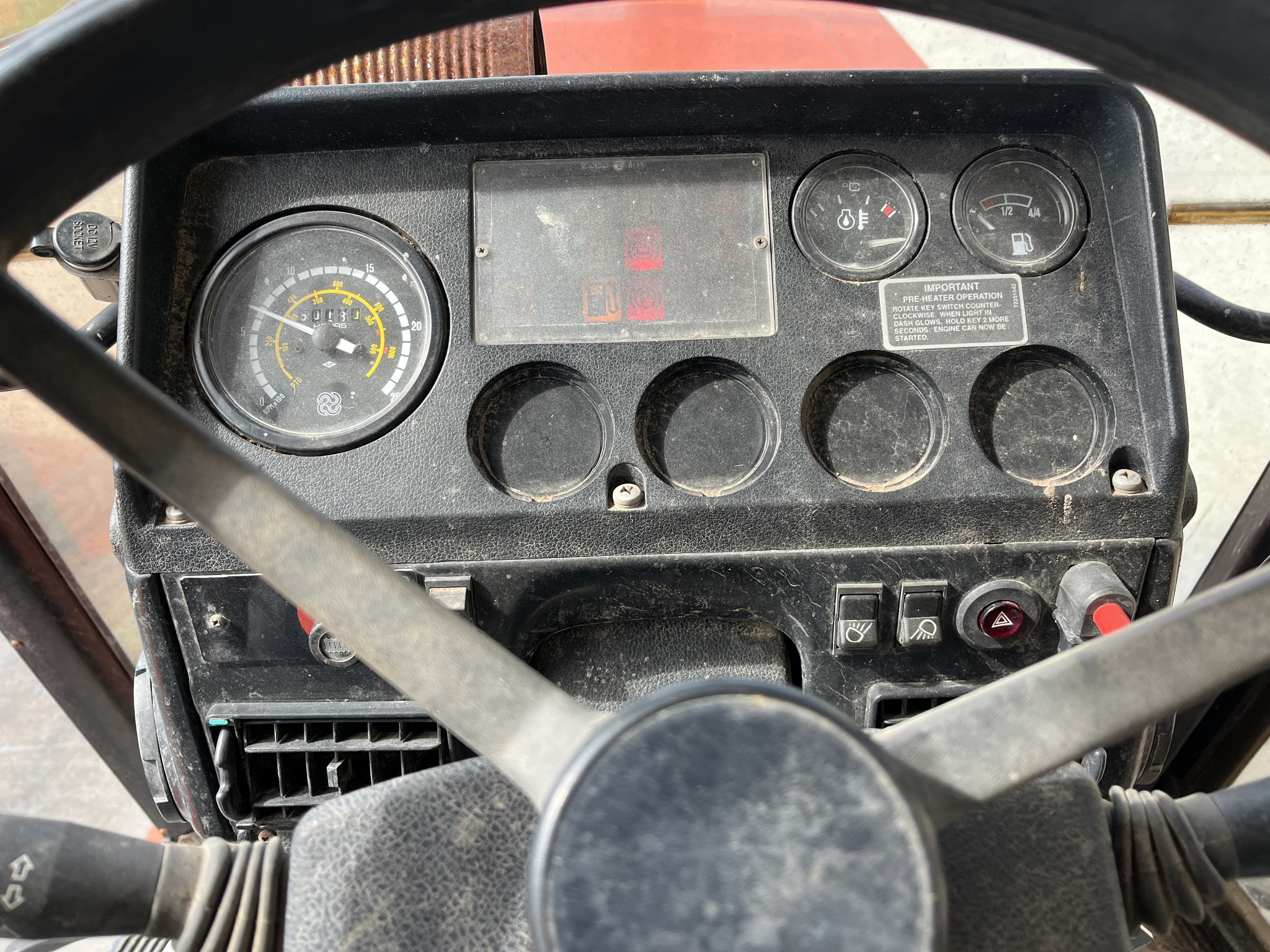  1996 Allis-Chalmers 7600 at Heritage Tractor in Rogersville, MO