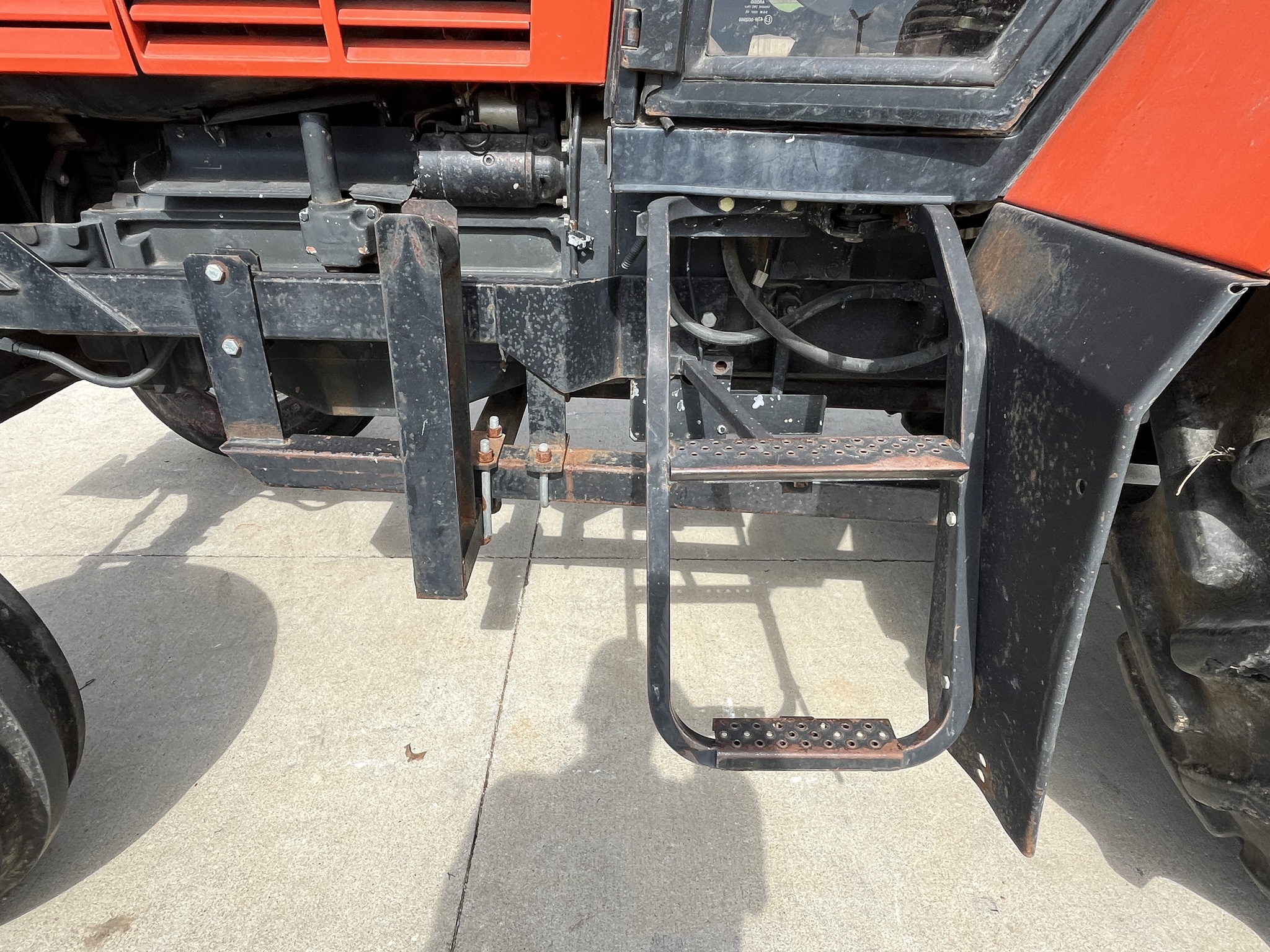  1996 Allis-Chalmers 7600 at Heritage Tractor in Rogersville, MO