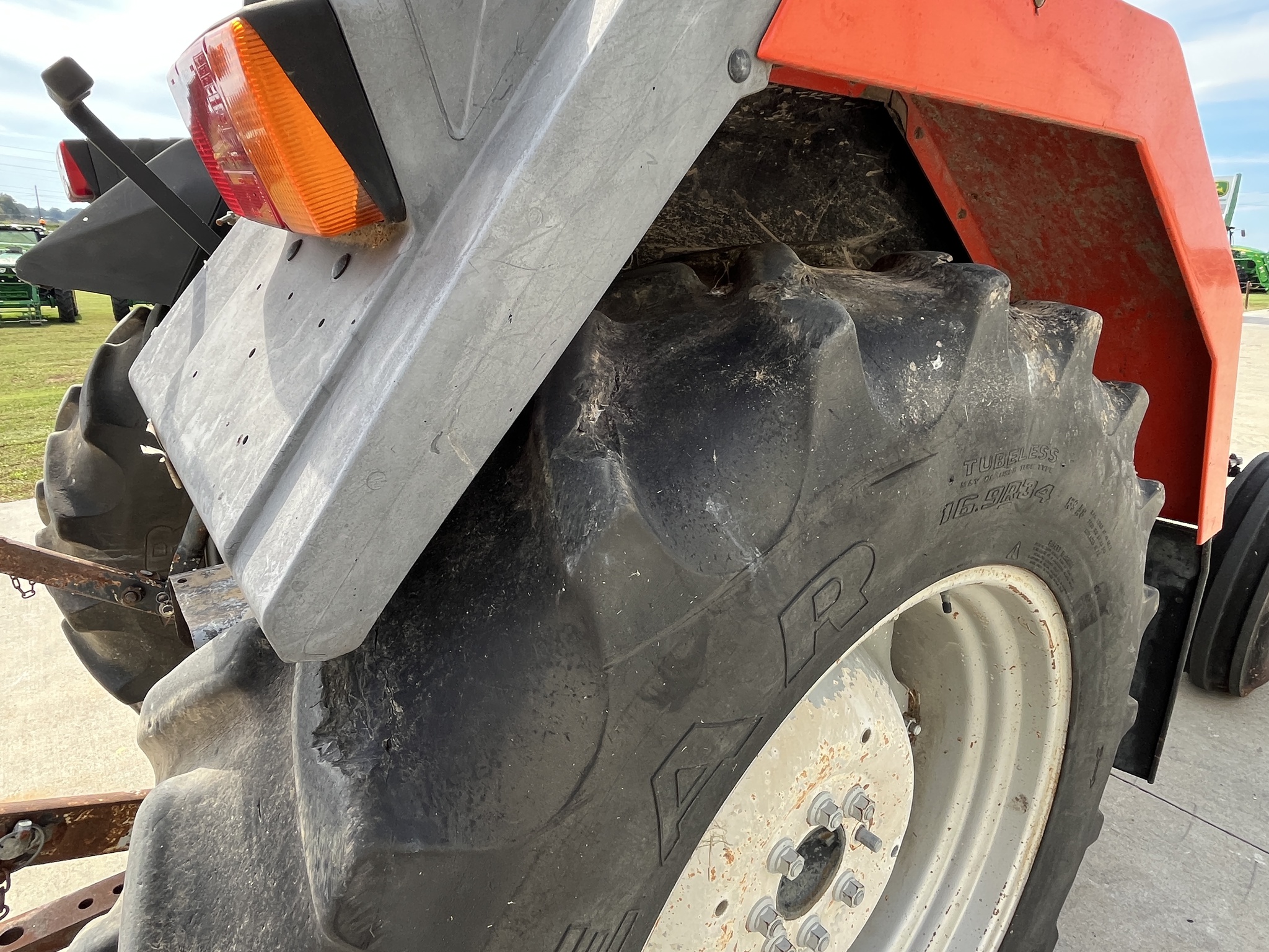  1996 Allis-Chalmers 7600 at Heritage Tractor in Rogersville, MO