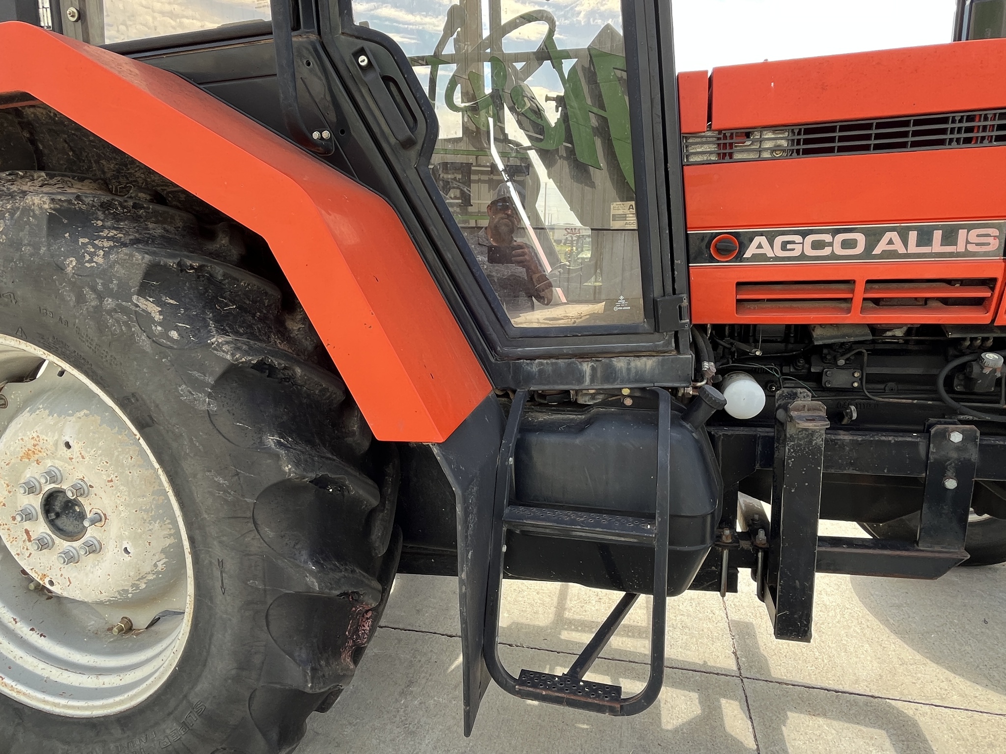  1996 Allis-Chalmers 7600 at Heritage Tractor in Rogersville, MO