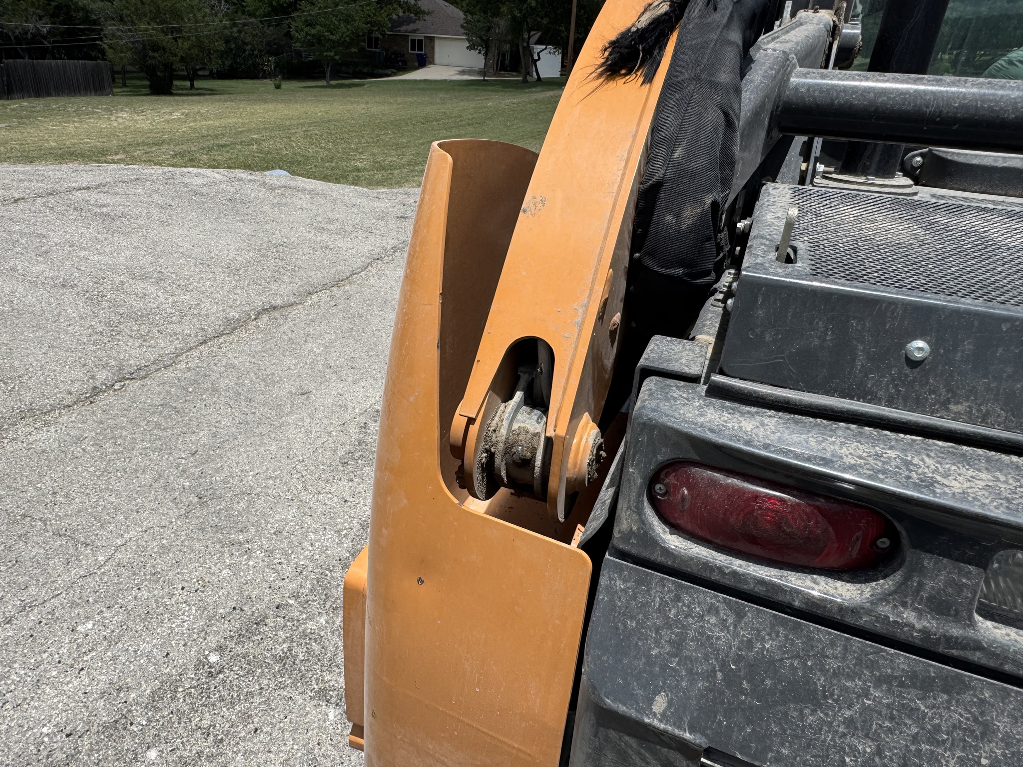 2023 Case SV280B Image 6