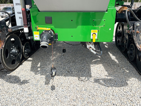 2020 Unverferth 2600