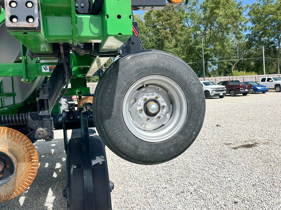 2020 Unverferth 2600