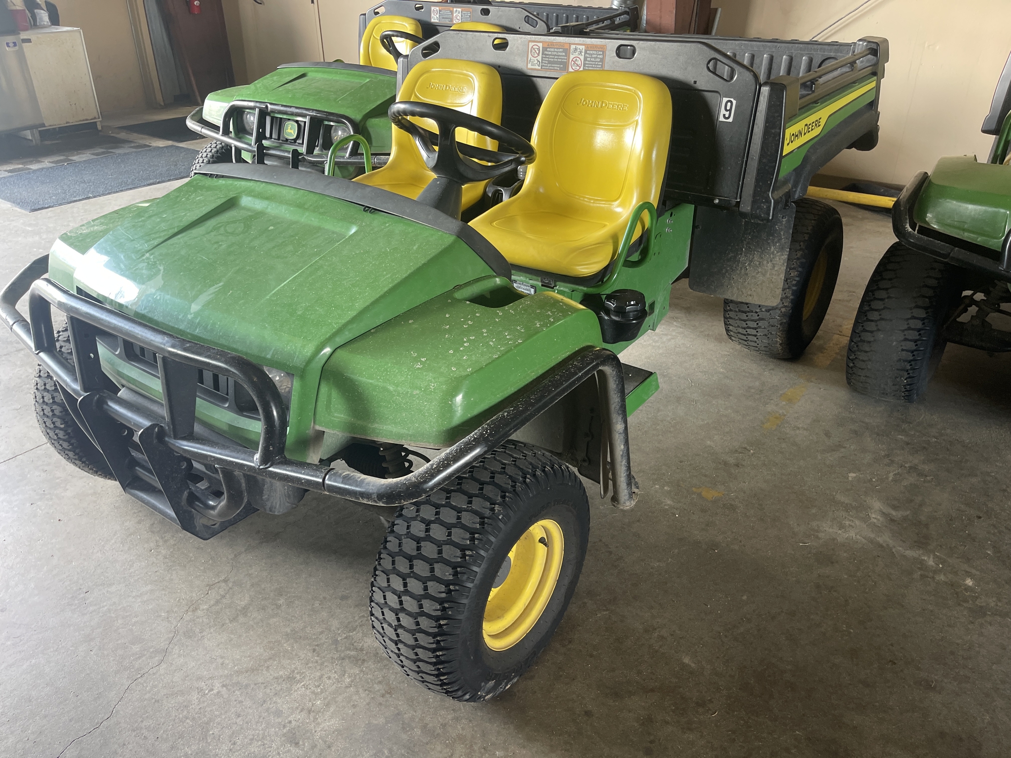 2021 John Deere Tx Turf Image 3
