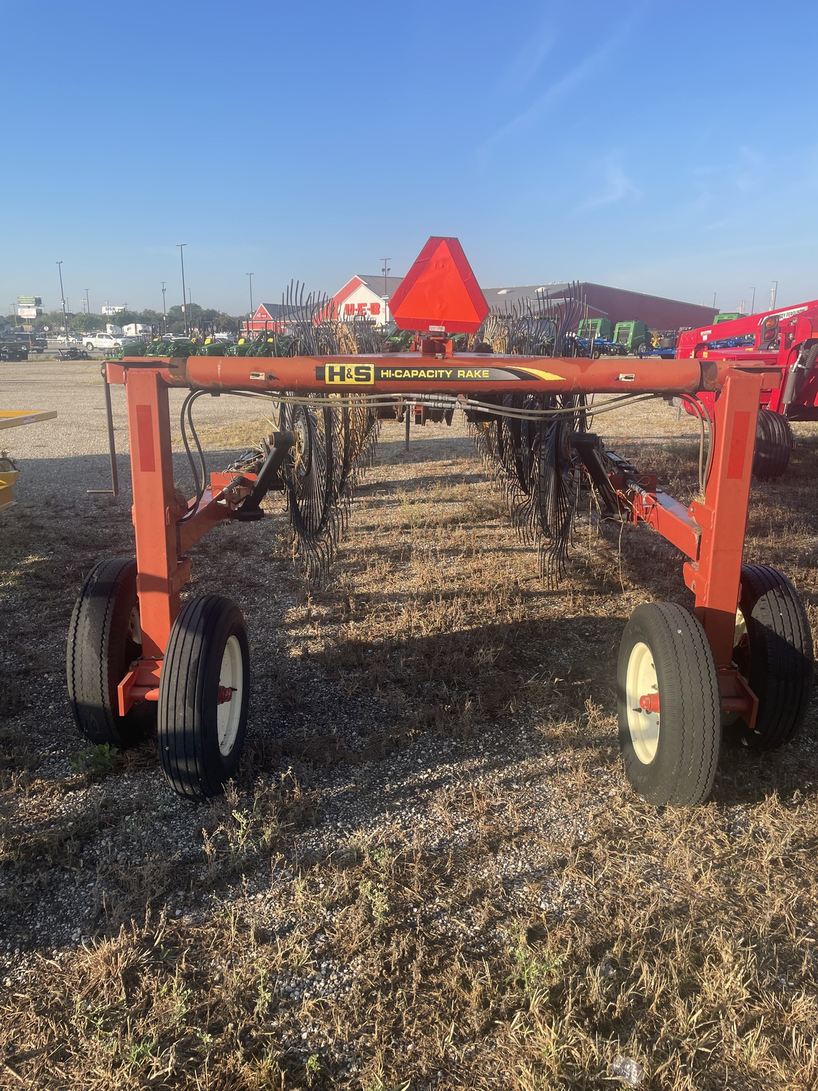 2019 H&S HC4114 Image 1