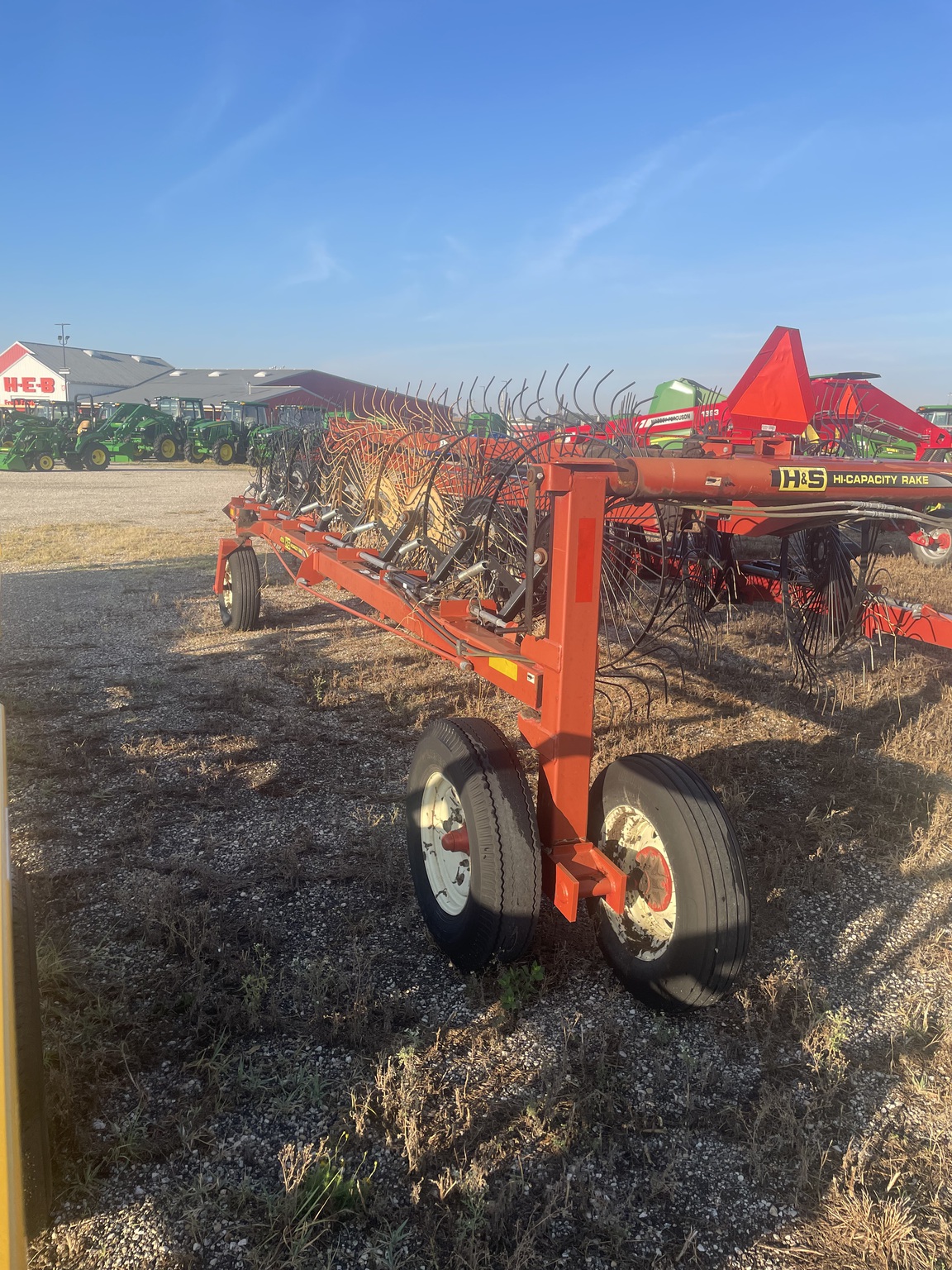 2019 H&S HC4114 Image 3