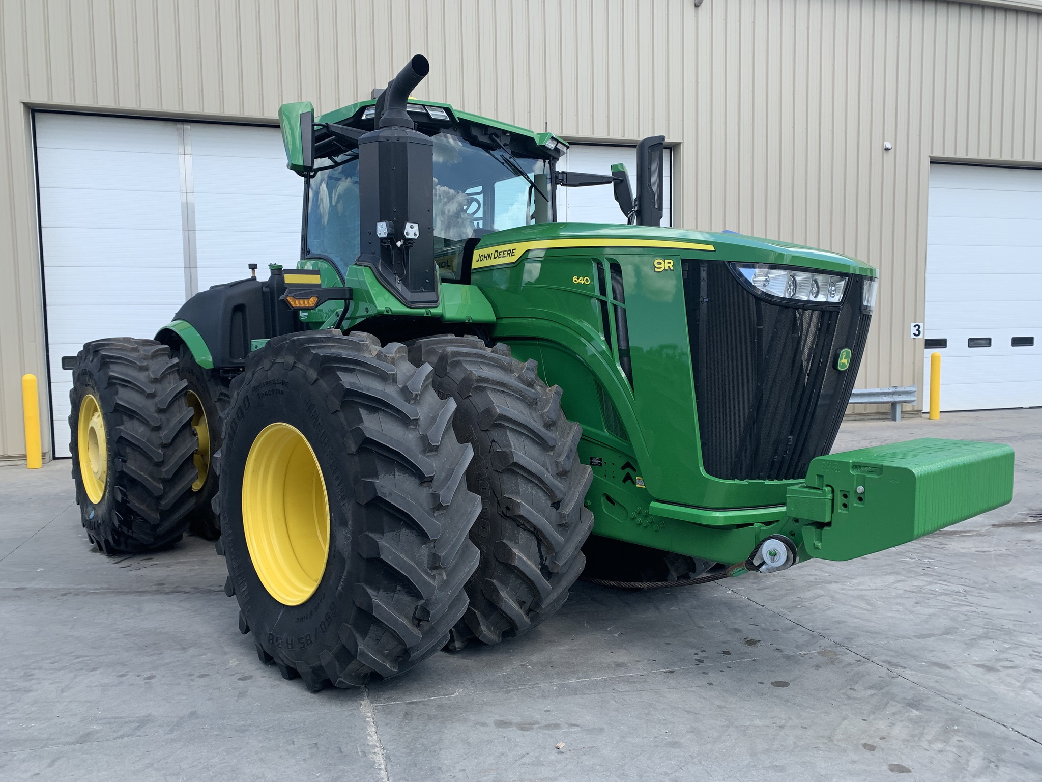 2024 John Deere 9R 640 Image 1