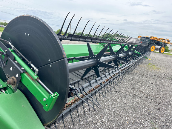 2014 John-Deere 640FD