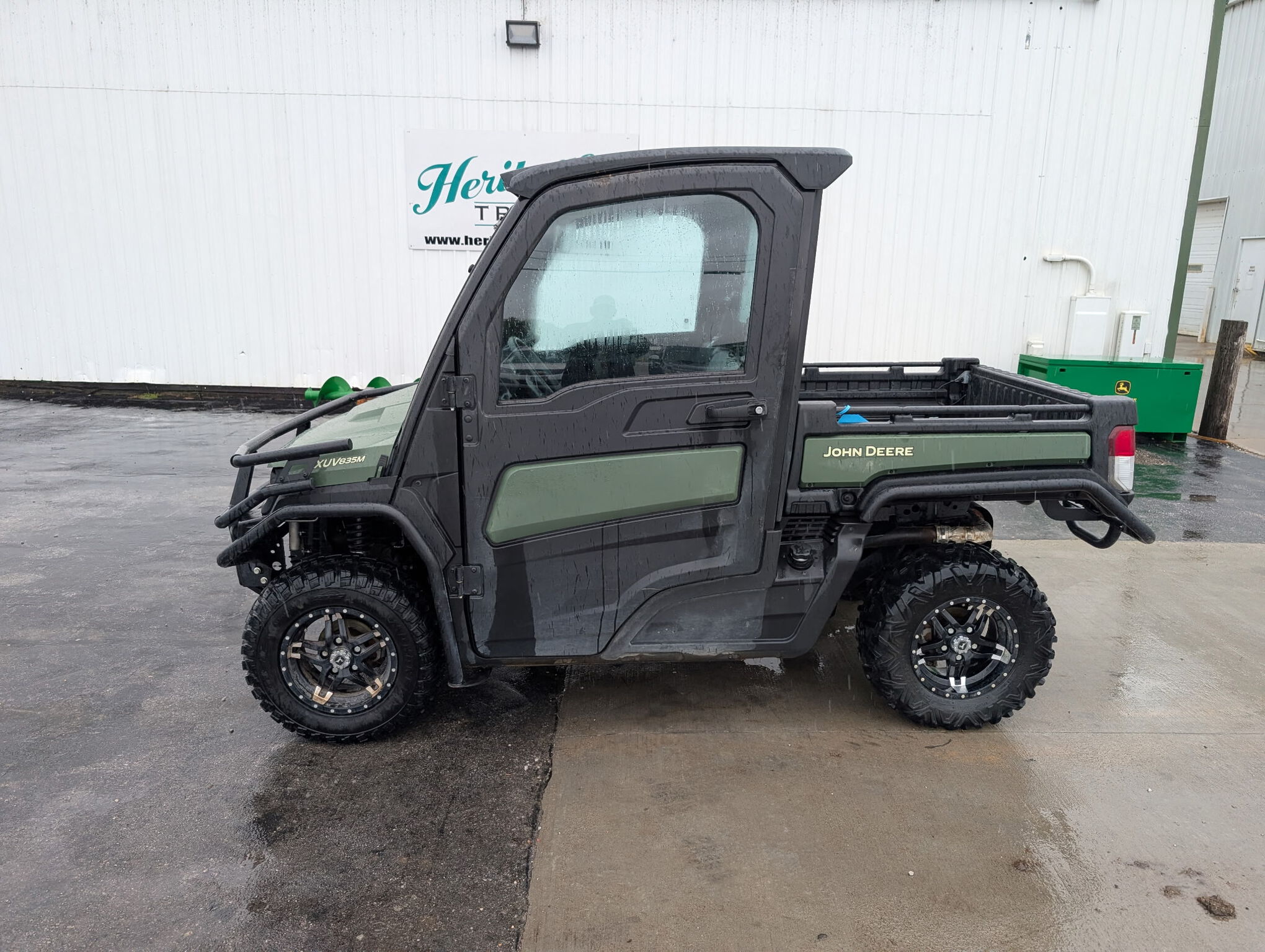  2022 John Deere XUV 835M at Heritage Tractor in Lamar, MO