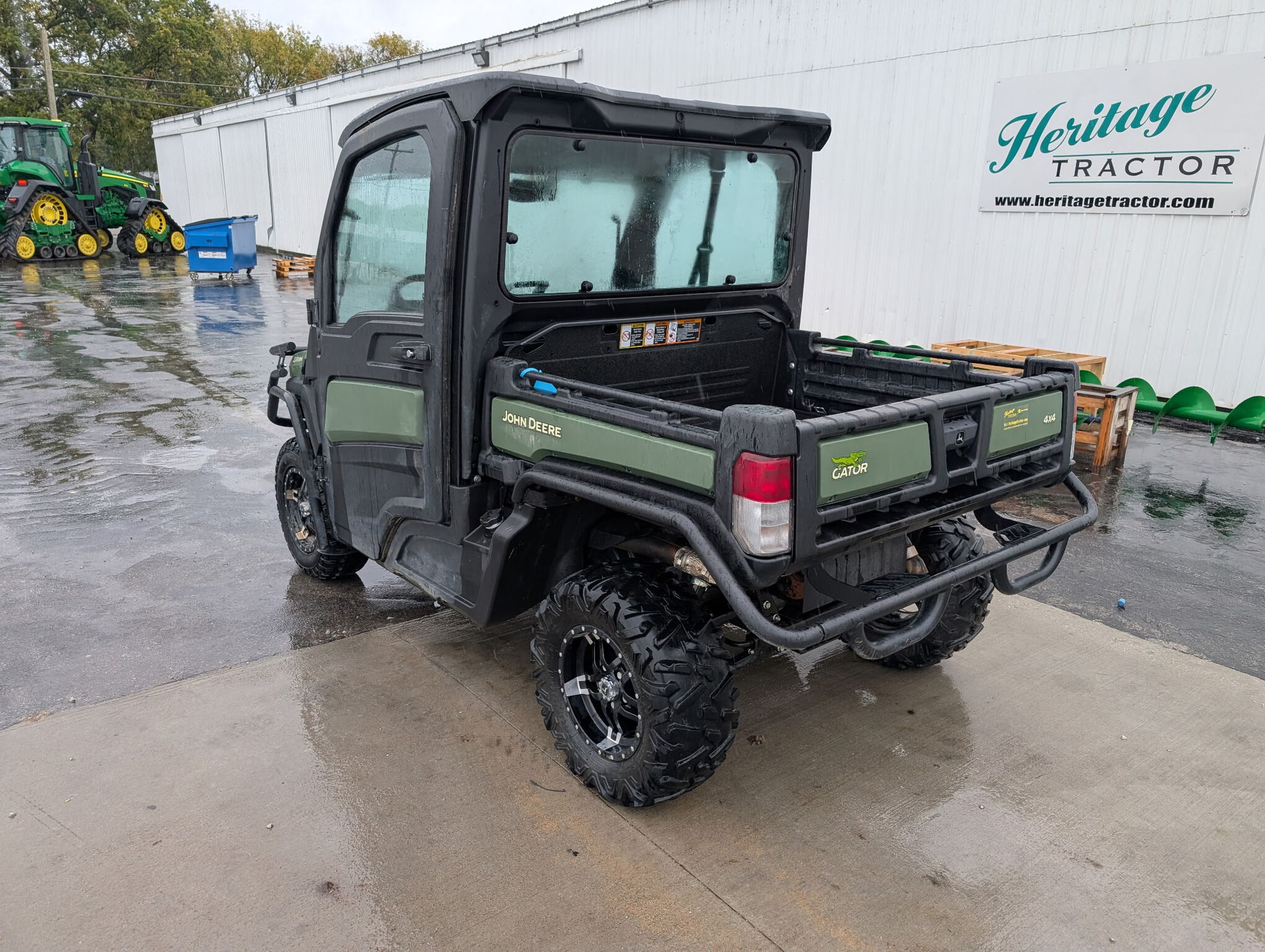 2022 John Deere XUV 835M at Heritage Tractor in Lamar, MO