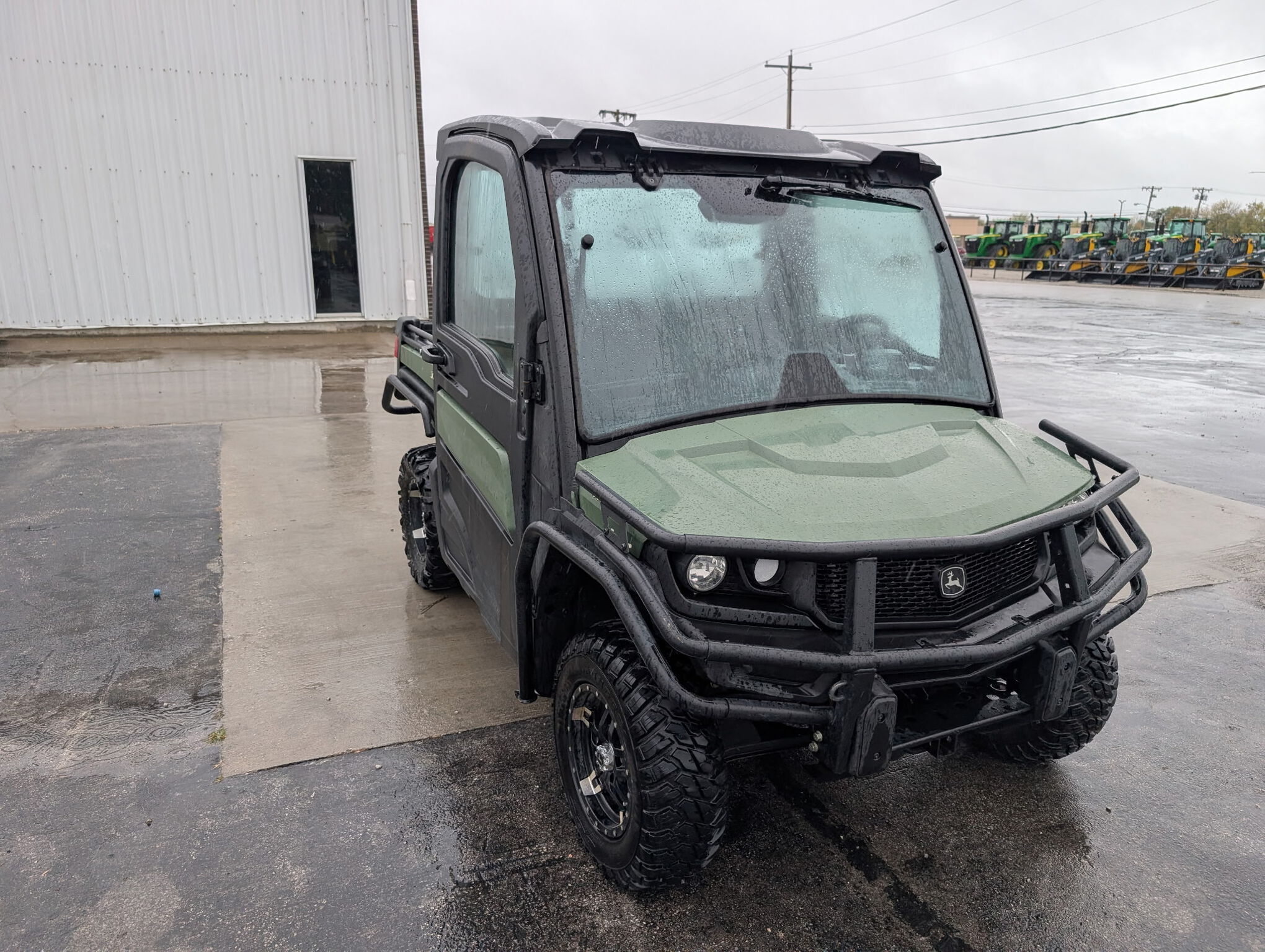 2022 John Deere XUV 835M at Heritage Tractor in Lamar, MO