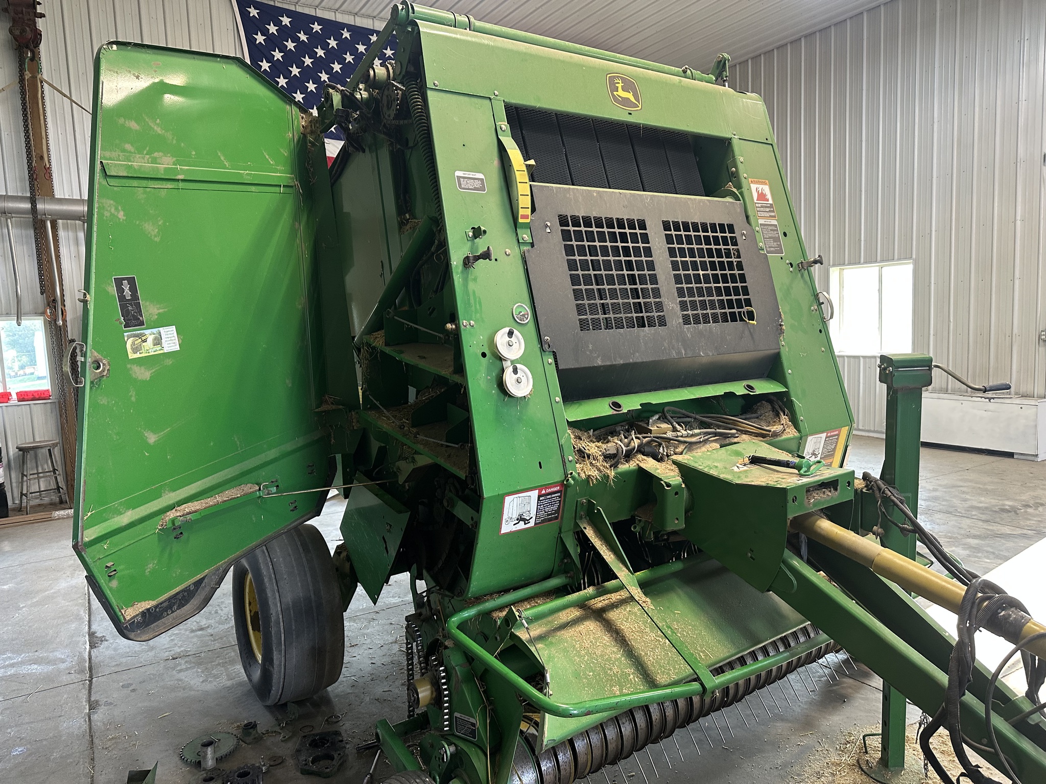 2007 John Deere 582 Silage Special Image 5