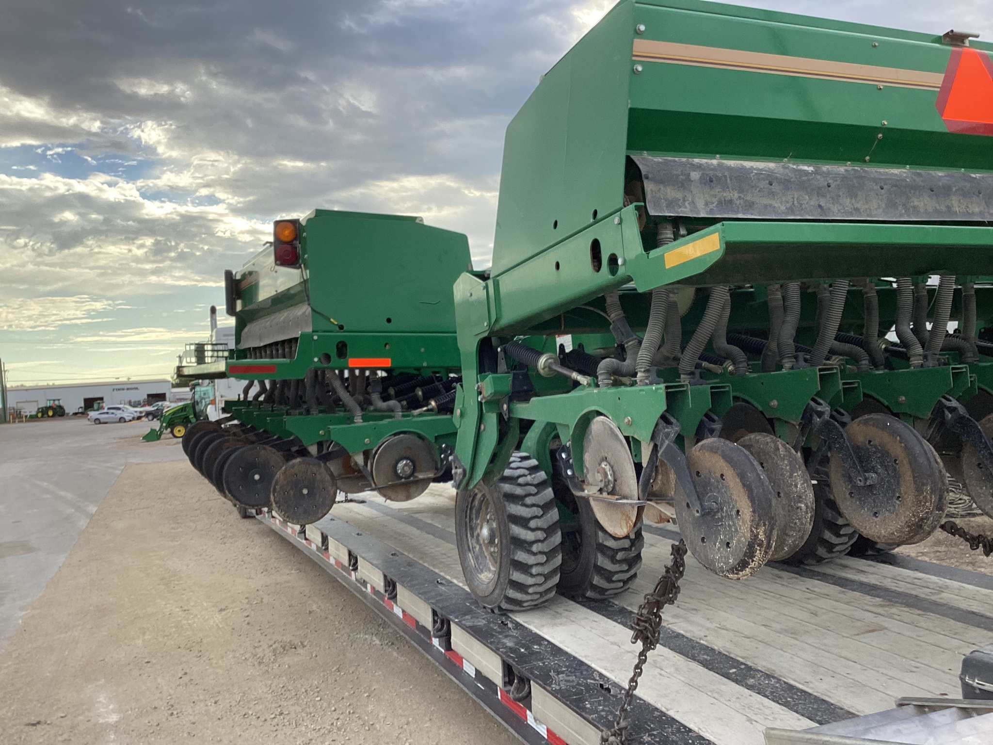 2012 Great Plains 3S3000HDF Image 6