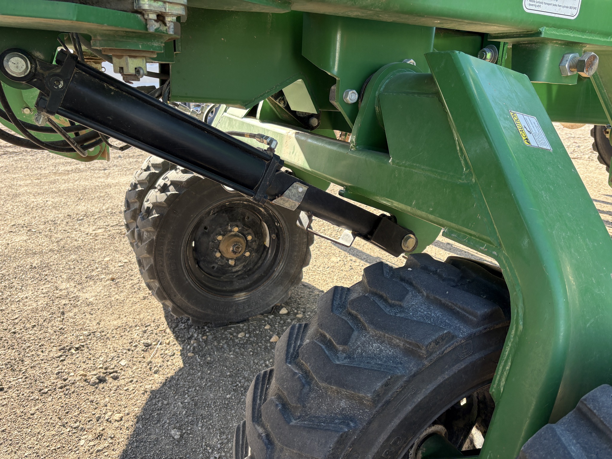 2012 Great Plains 3S3000HDF Image 13