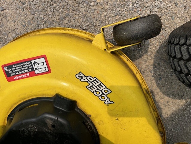 2020 John Deere X350 Image 5