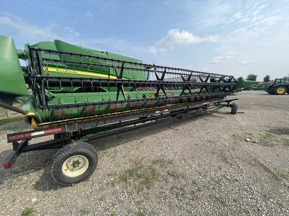 2013 John Deere S660 thumbnail 4