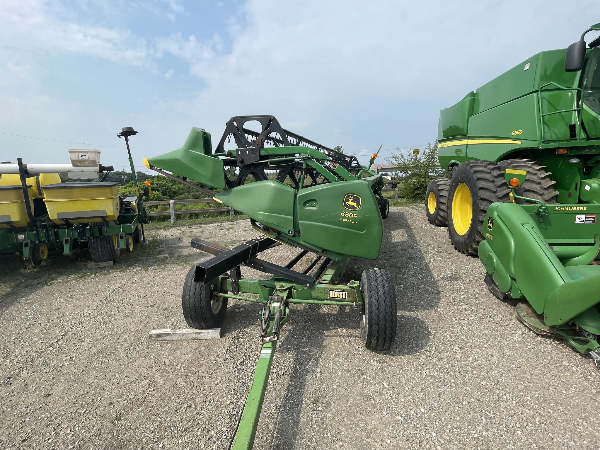 2013 John Deere S660 Image 3