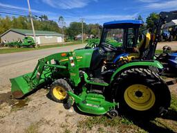 Tractor - Compact Utility For Sale 2012 John Deere 2720 CUT , 31 HP
