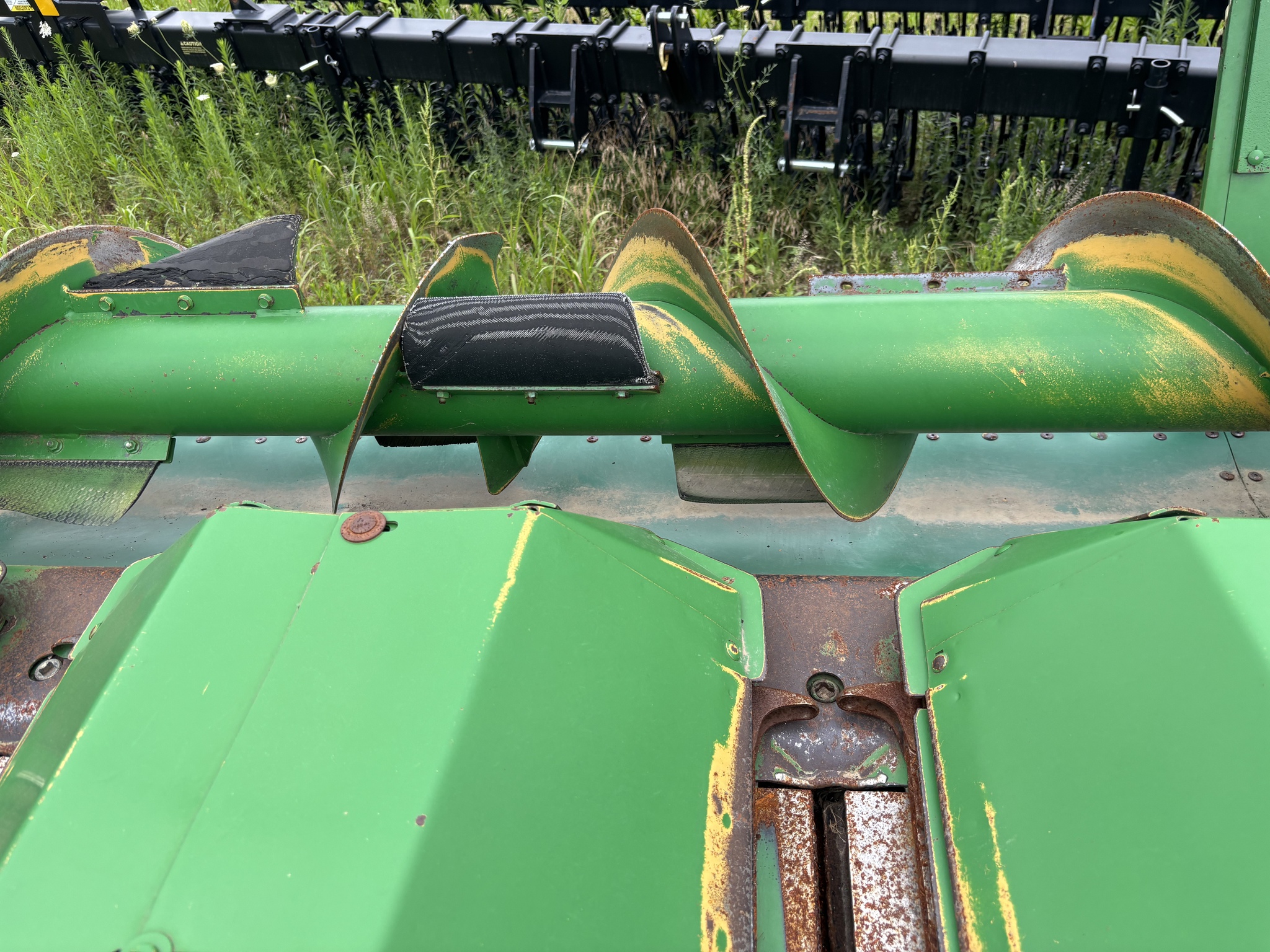 John Deere 843 Image 5