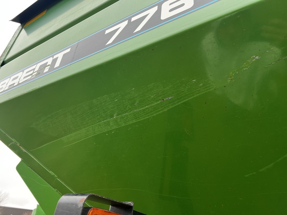 2001 Brent 776 - Photo13