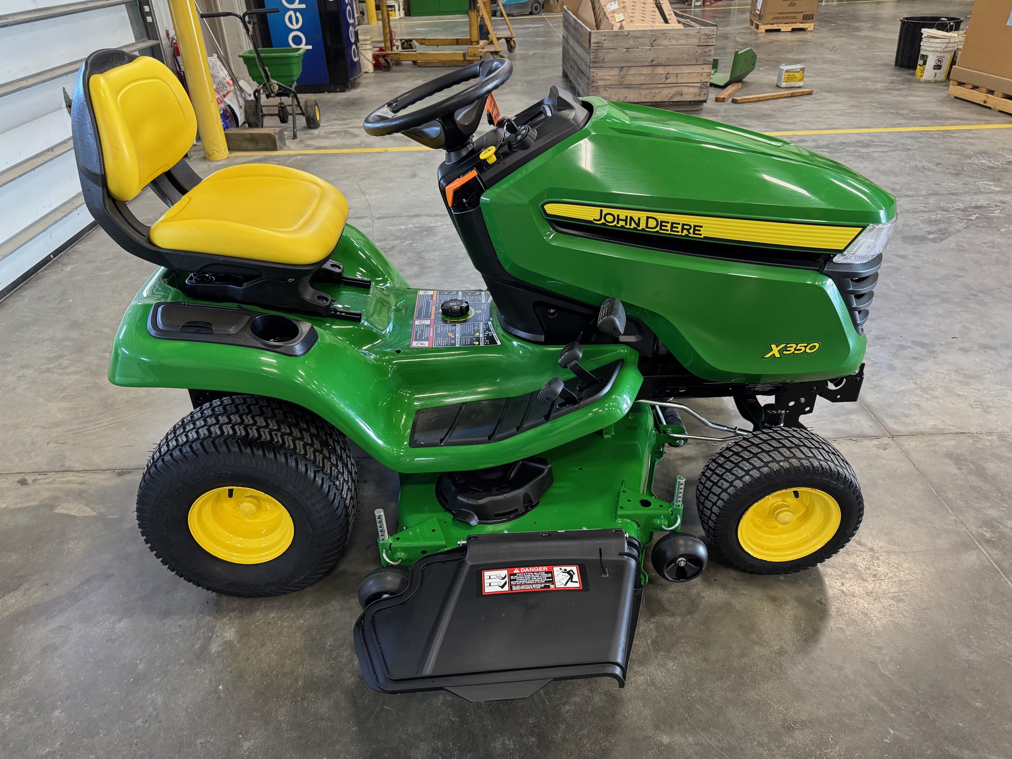 2024 John Deere X350 Image 5